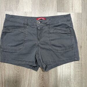 UNIONBAY Women's Charcoal Cargo Shorts